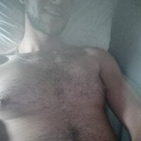 Yazaza1999 webcam