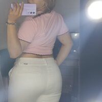 salmacandy's Offline Chat Room