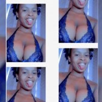 BlondQ2003 webcam