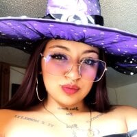 Ambar_Paradise webcam model