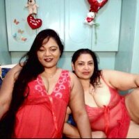 Prettygirls22 fully nude on webcam for live porn video chat