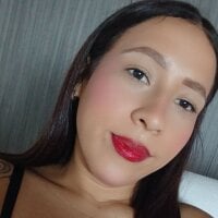 Hot_whisper webcam