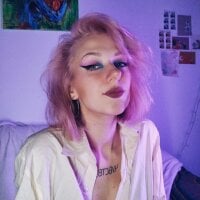 Nauhty_by_Nature webcam model