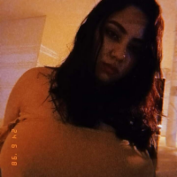 desireefiore@xh's Offline Chat Room