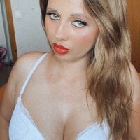 Rubi89 Adlı Modelin Çevrimdışı Sohbet Odası