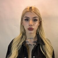 TraceyMiIes offline chatrum