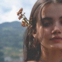 Hellolucy_ webcam