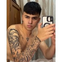 corey_tylerr webcam