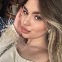 Sweet-Liana's Offline Chat Room