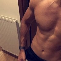 cuckoldbull30 webcam