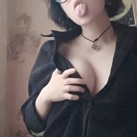 Black_SexyCat's Offline Chat Room