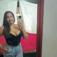 laiha_price webcam model