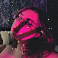 LainaaSs nude on webcam for live porn video chat