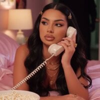 NatalieDelices webcam model