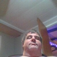 uncutcock0825