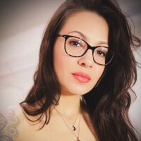BeautifulMesss' Avatar Pic