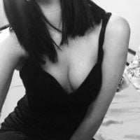 Mila_Kiss' Offline Chat Room