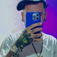 tattooedsmoker777 model avatar