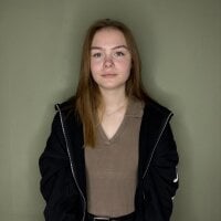 HienBaisey webcam model