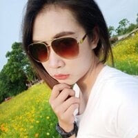 Lucy-CuteLive Webcam