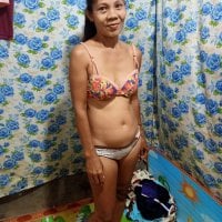 mommyasiancamsex's Offline Chat Room