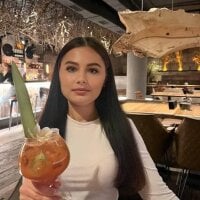 weulou_diana's Offline Chat Room