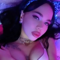 Arianna_Meow's Offline Chat Room