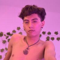 Jonh_Bonnett's Offline Chat Room