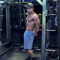 Model Young_laroi