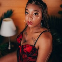 Charlotte__Brown_'s Avatar Pic