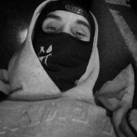 GrindingOvermuch webcam