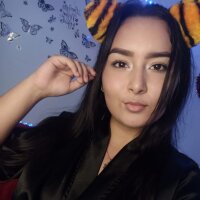 Anika_stone09's Offline Chat Room