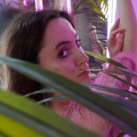 ห้องแชทออฟไลน์ของ Maryam_Wood