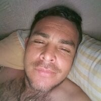 calenturient model avatar