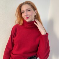 EmilyMiIIer অফলাইন চ্যাট রুম