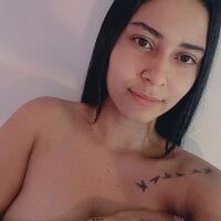 AnaisOwen's Offline Chat Room