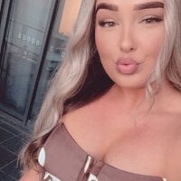 hollymae অফলাইন চ্যাট রুম