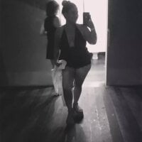 MaryG30 webcam model