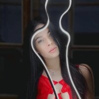 rosaliemoan webcam model