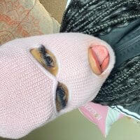 amayamtchl's Offline Chat Room