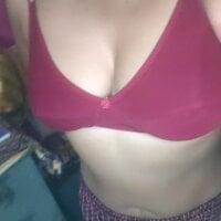 luxury_sofiya webcam model