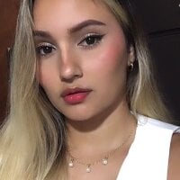 Miaa__- webcam