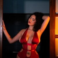 MaddisonBelucci webcam