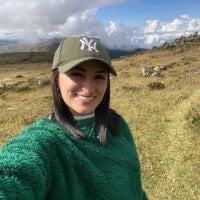 Sally_Azmani_ webcam model