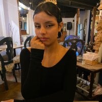 Mimidesire fully nude on webcam for live porn video chat