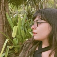 becca_razzo's Offline Chat Room