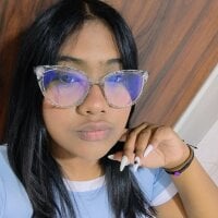 Kira_Lu webcam model