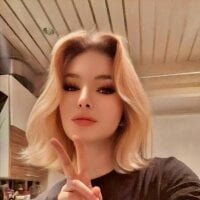 SunnCurvey's Avatar Pic
