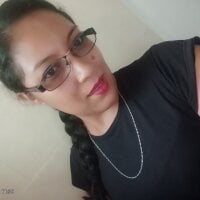 xxmoonstr's Offline Chat Room