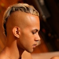 Jeremmy_Love webcam